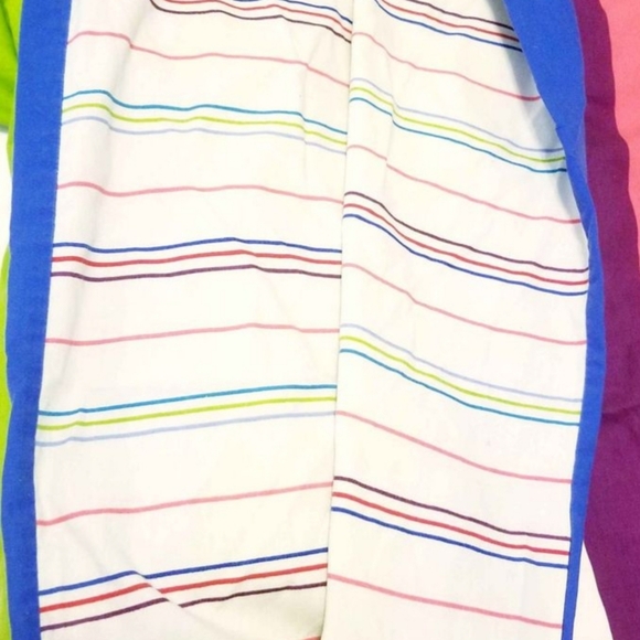 Duvet cover & 2 pillowcases. Full/Double- multi colored- (reversible) - Picture 2 of 4